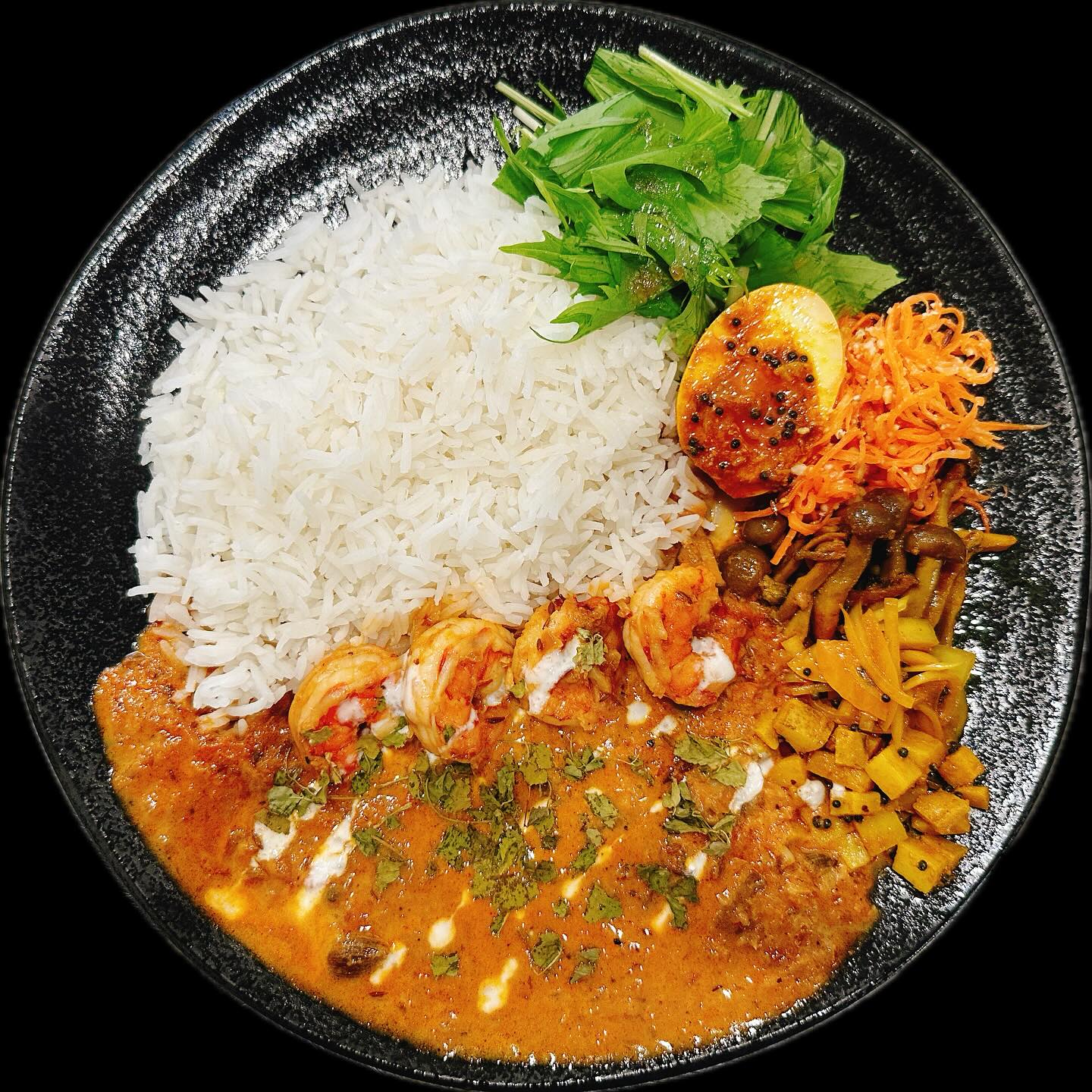 スパイスカレー トモス