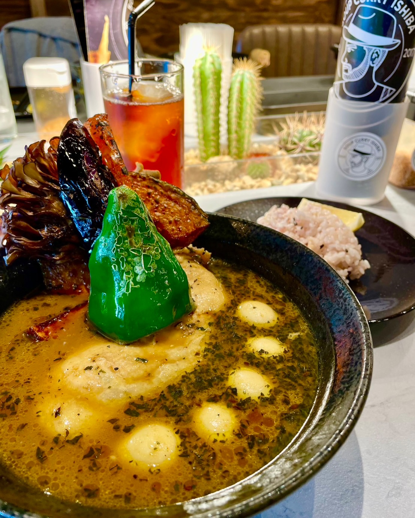 SOUPCURRY ISHIBA SUBURB（スープカレー イシバ サバーブ）