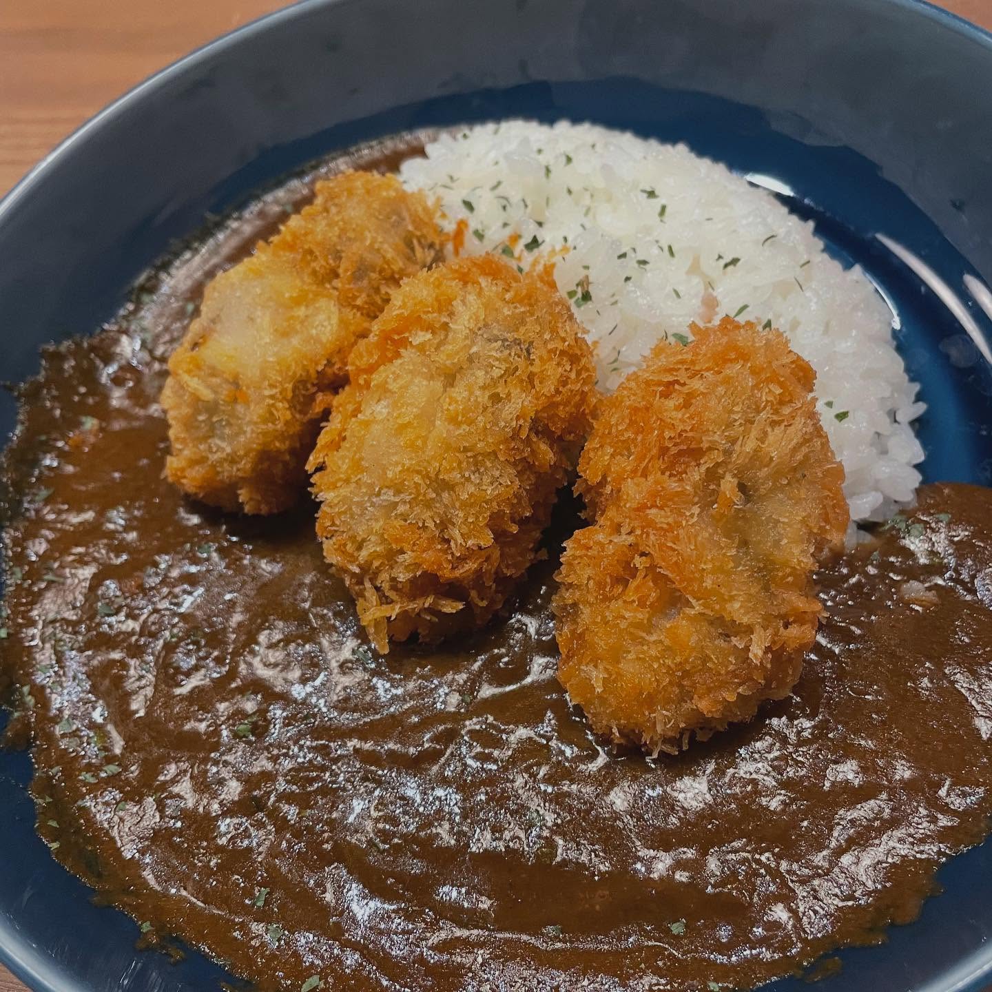 木金土のカレー屋さん