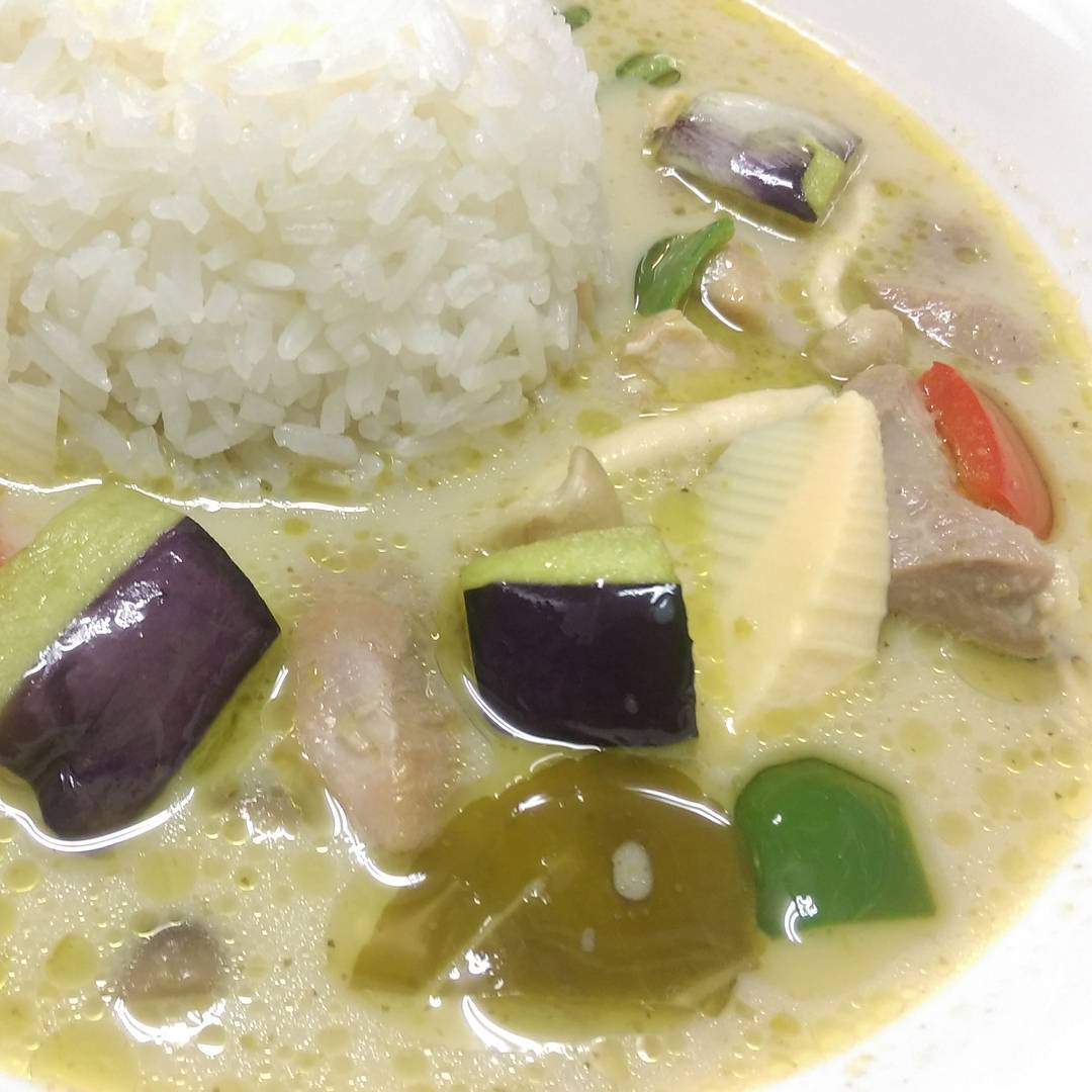 アジアン・エスニック 弦や