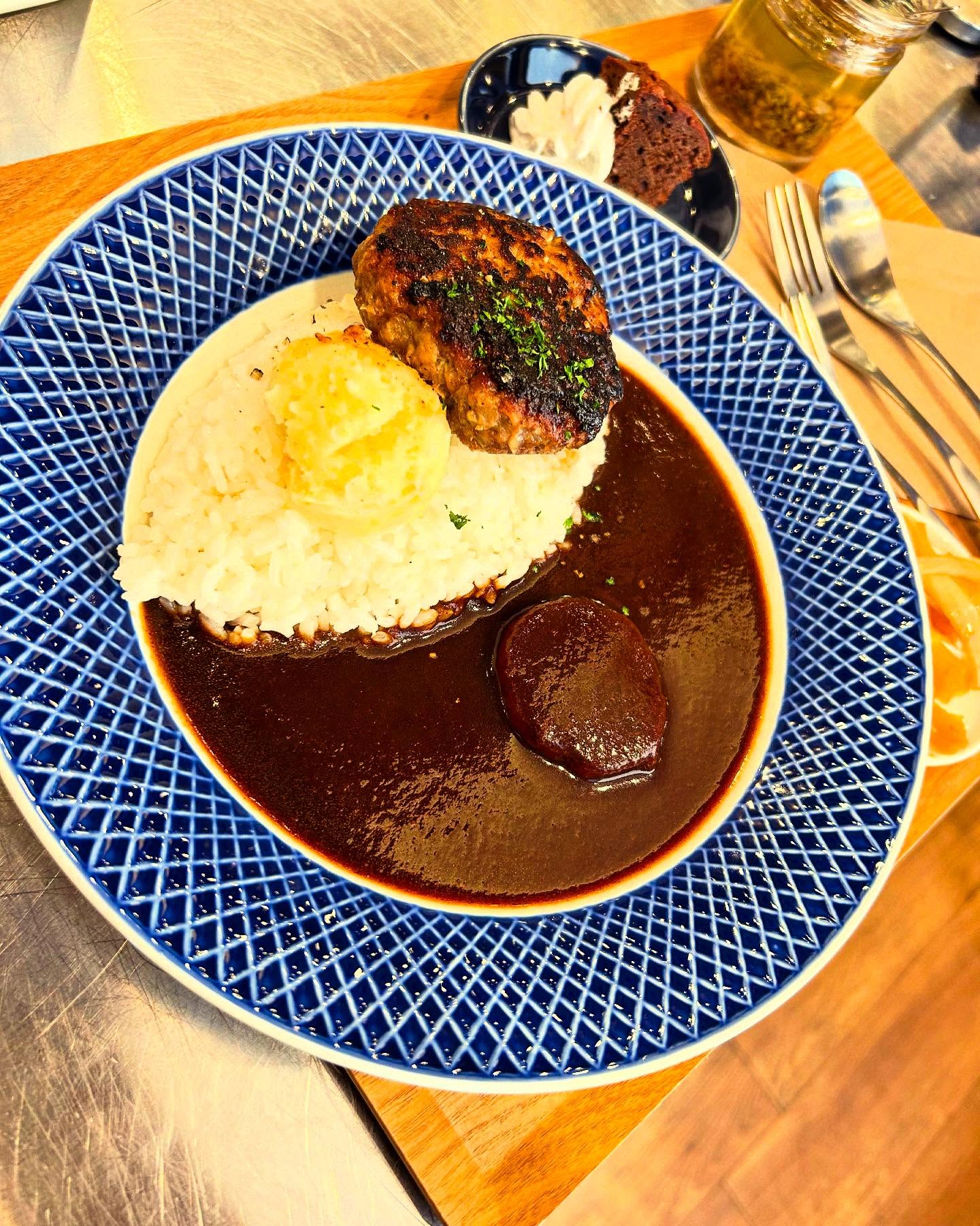 TRAD（トラッド）