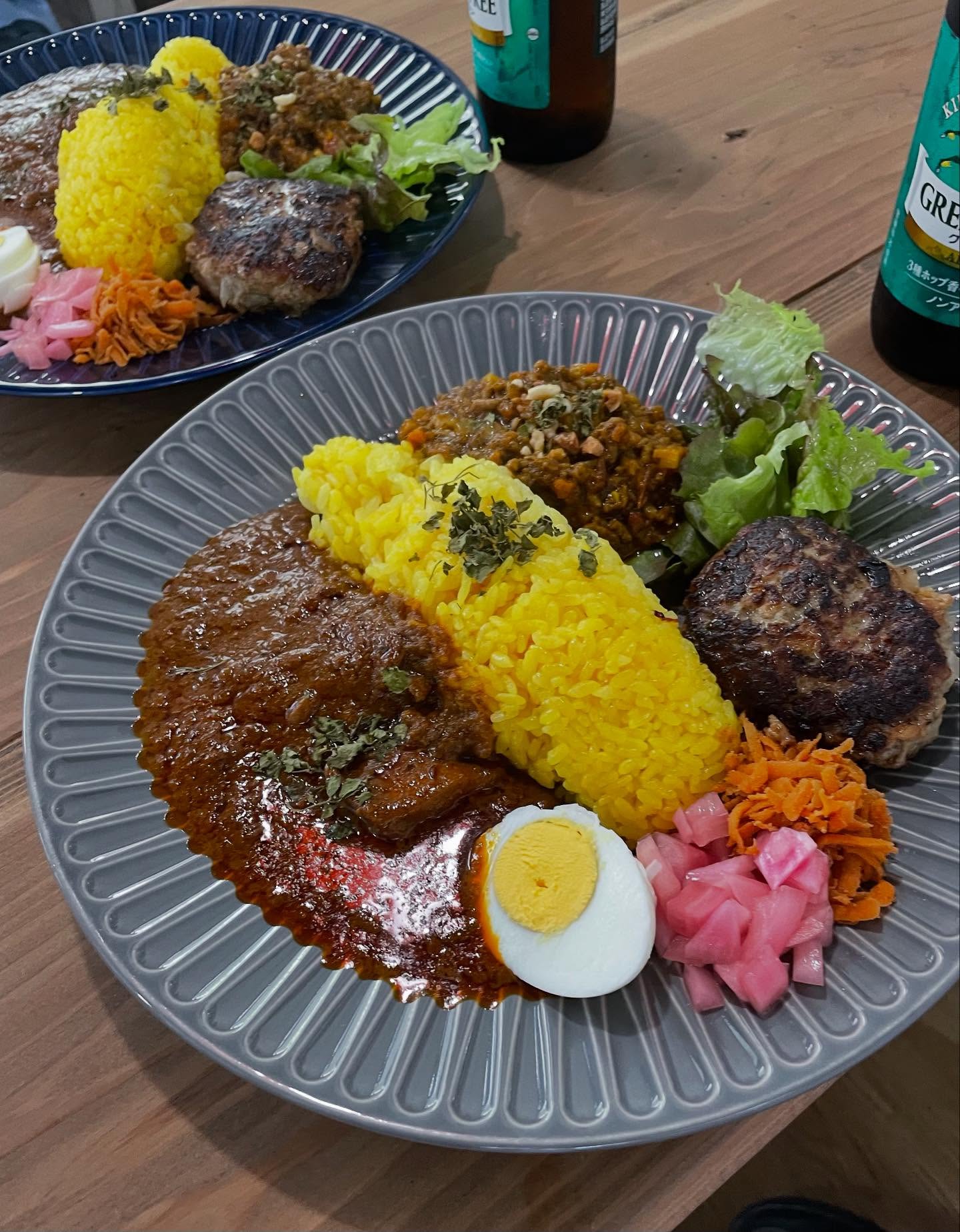 DELISH＆CURRY 326（デリッシュ＆カリー サンニイロク）