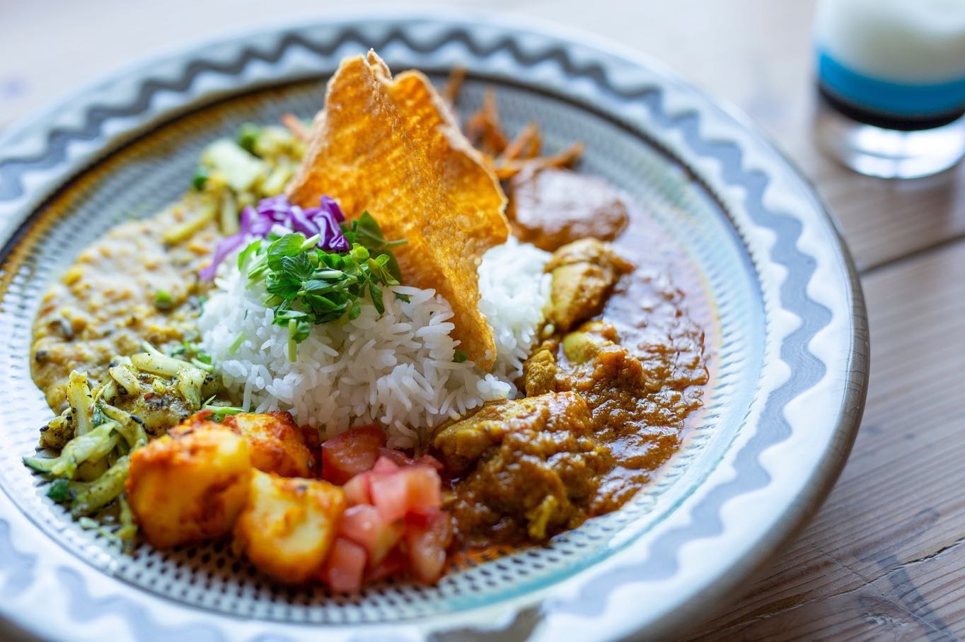 R.R.R CURRY（アールアールアールカレー）