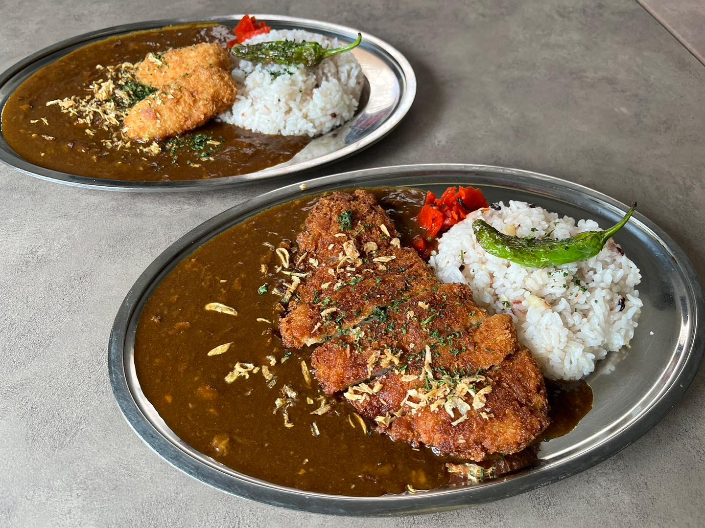 CURRY STAND 64