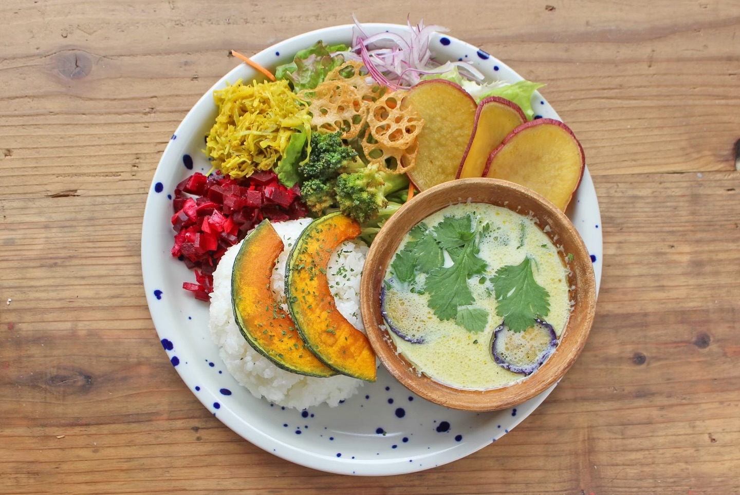 Rabulan Cafe（ラブラン カフェ）