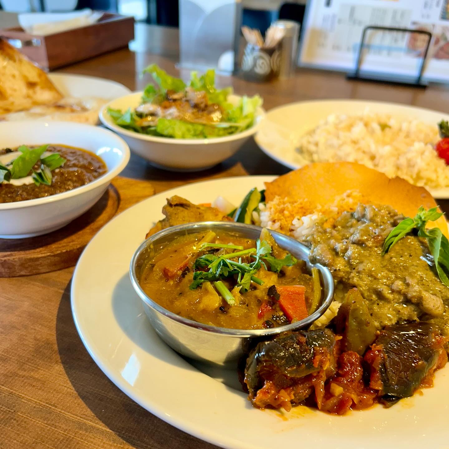 CURRY BAR ハッチャギ