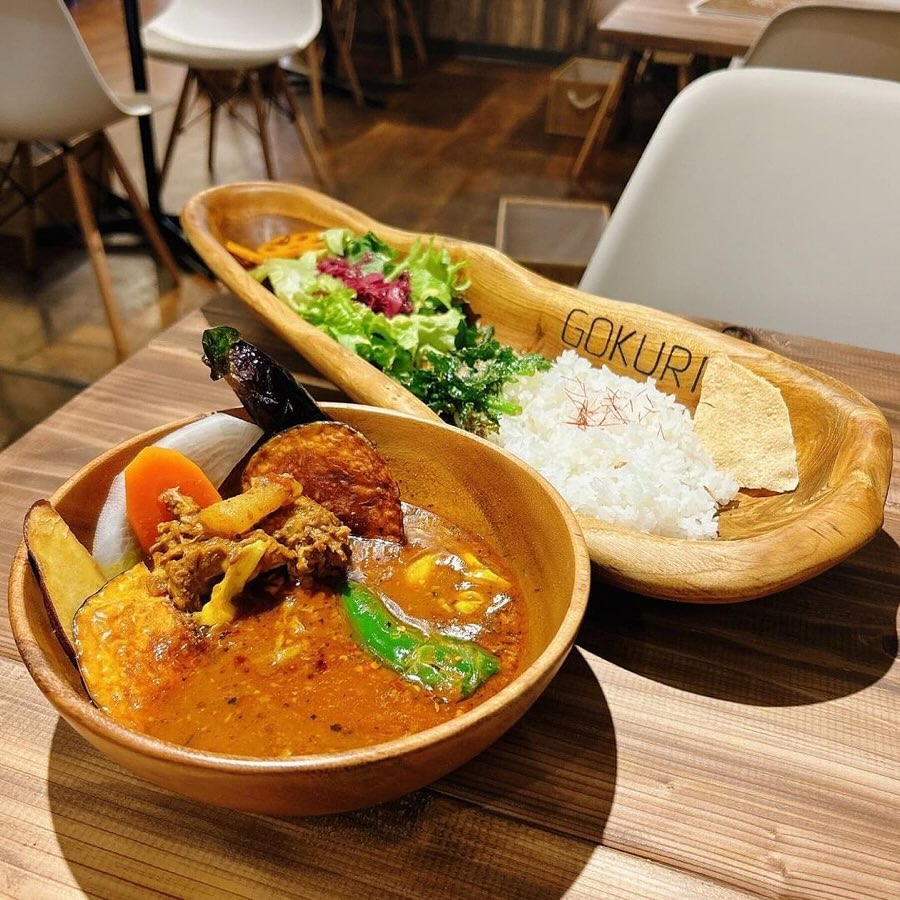 相場王のスープカレー 極哩 旭川中央店