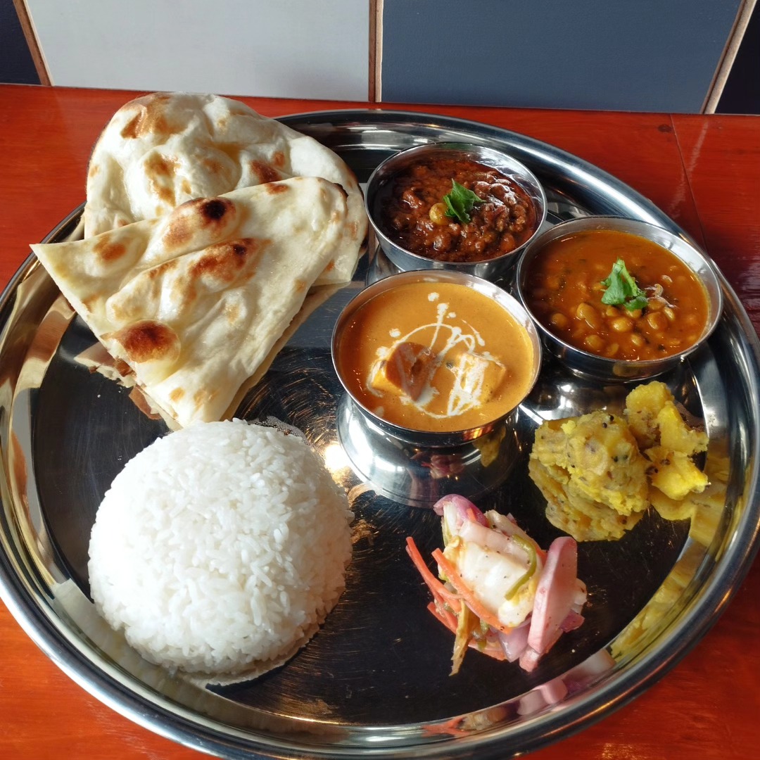 インドカレー ニルギリ
