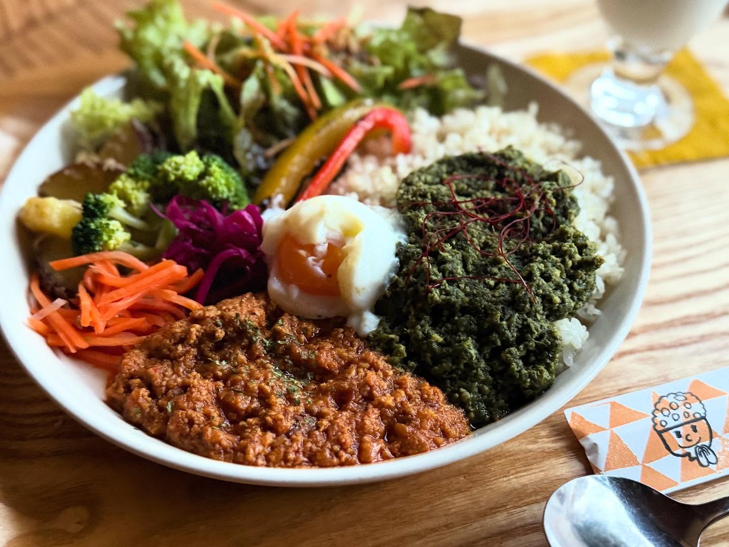 八満食堂 コレコウジツ