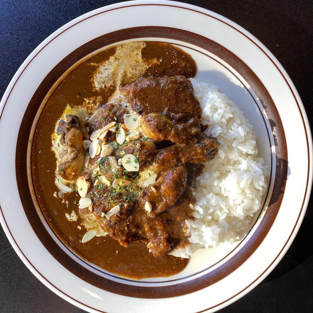 woof curry（ウーフ カレー）