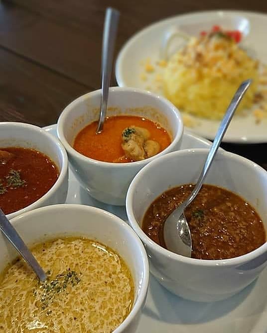 カレー工房ビストロ 一甲