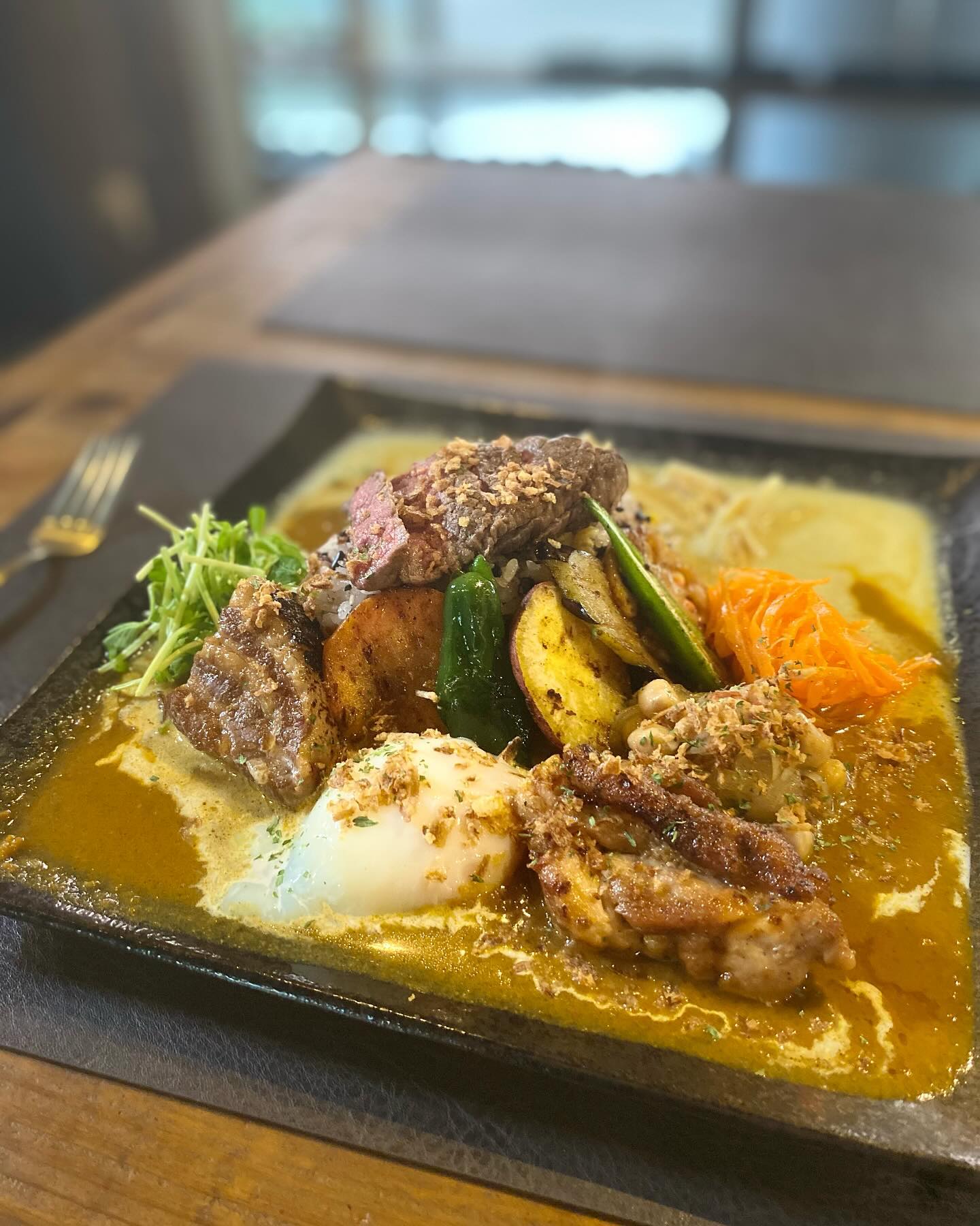 Bond curry（ボンド カリー）