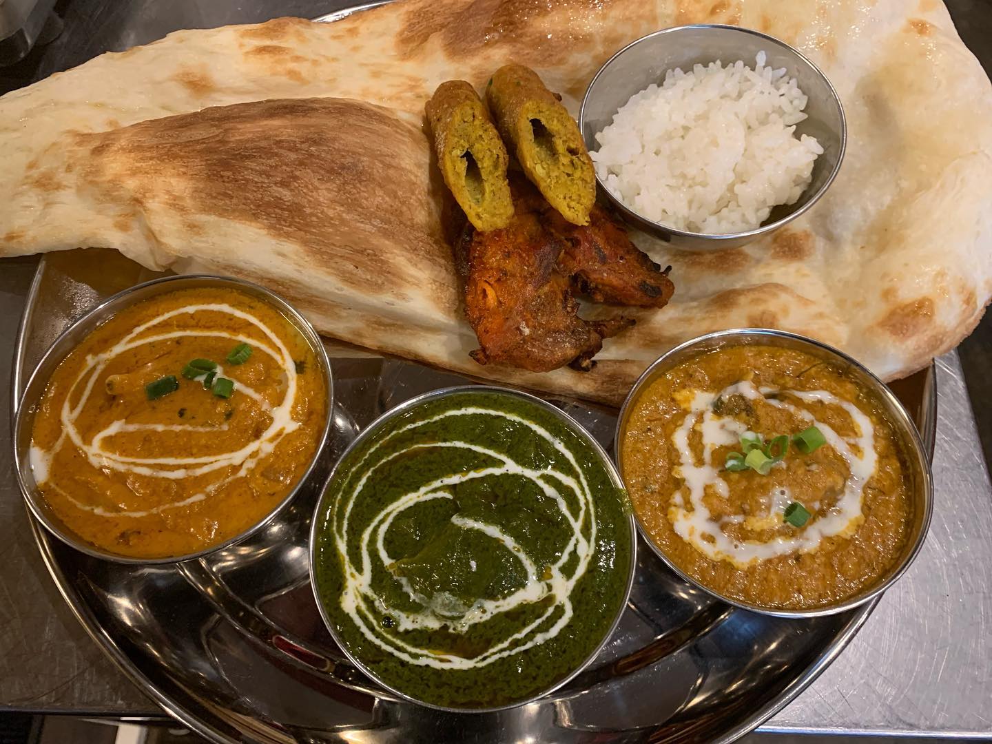 EARTH CAFE 円町店