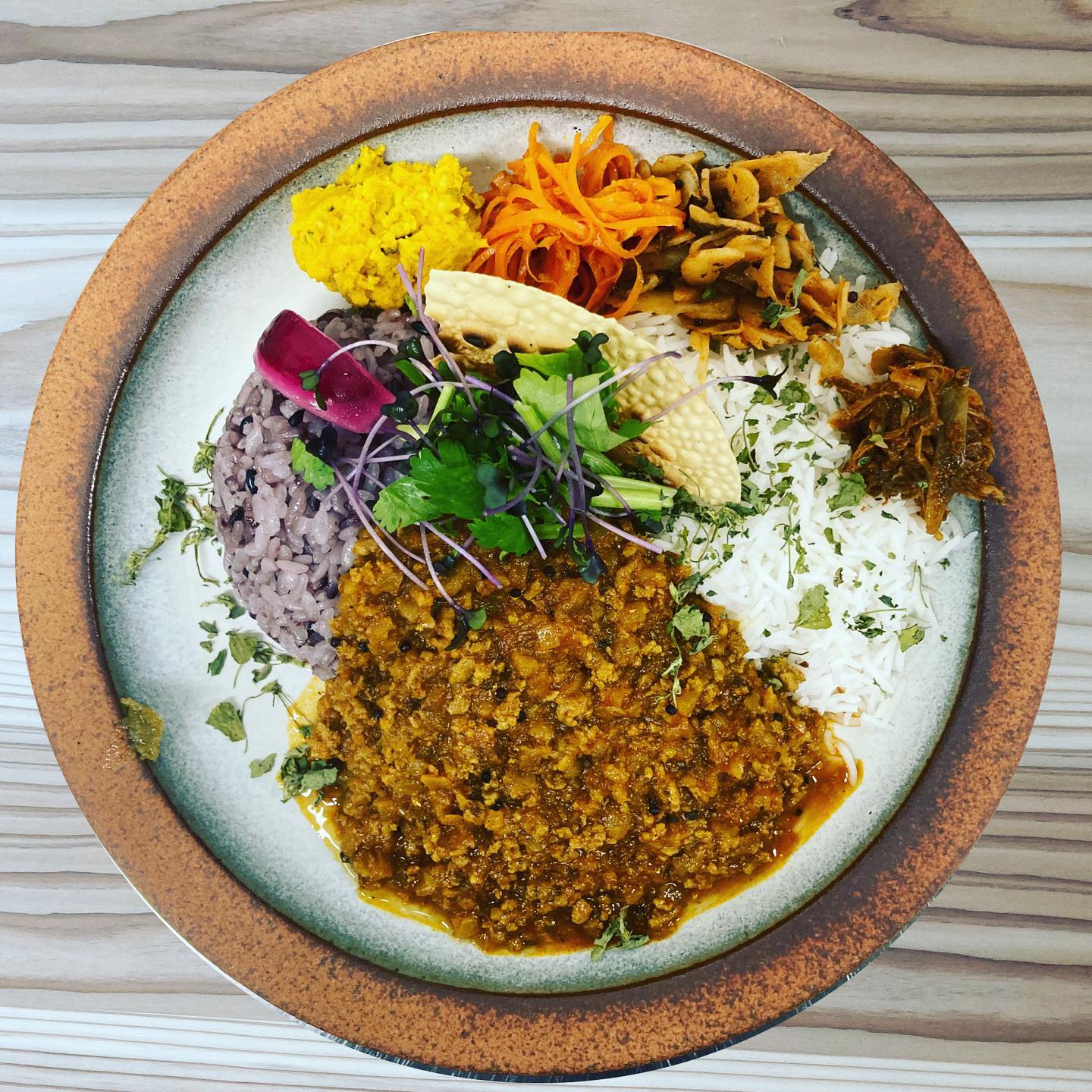 カフェ＆スパイスカレー Doppo