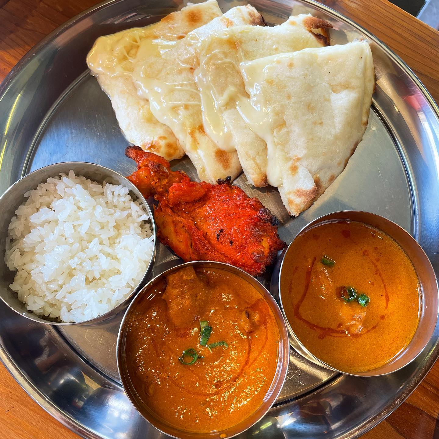 ナバリ インド レストラン＆バー