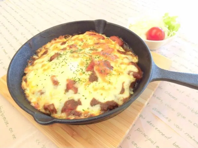 となりのカレー屋さん