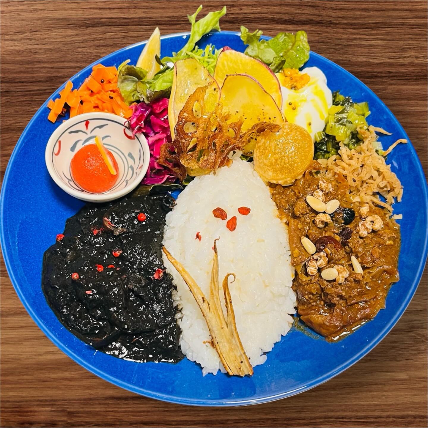 Tabi Tabi（タビ タビ）