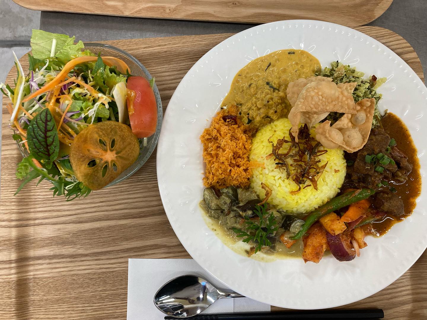 RIVERSIDE Restaurant＆Cafe（リバーサイド レストラン＆カフェ）