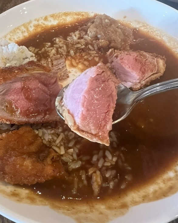 カツカレー専門 シラカワ