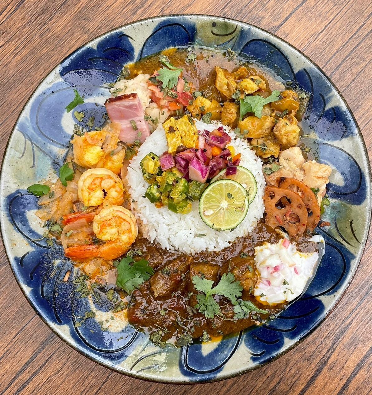 iROBANA（イロバナ）