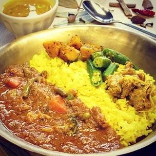 アジアの料理とお酒 chamcha