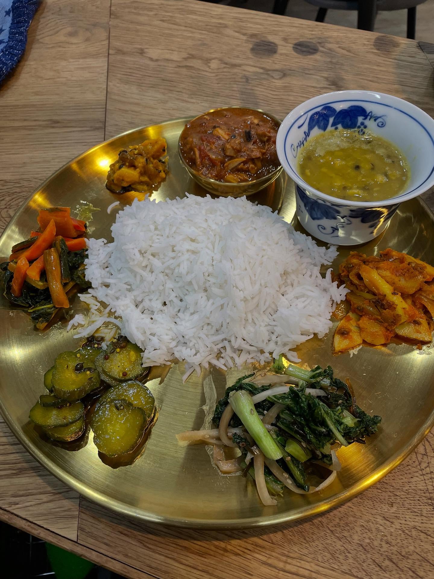 カレー喫茶魚子