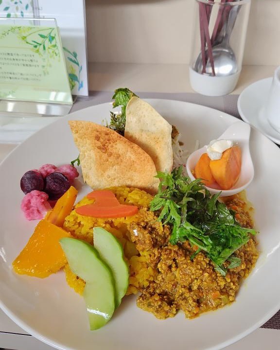 MAJONOHANA（マジョノハナ）