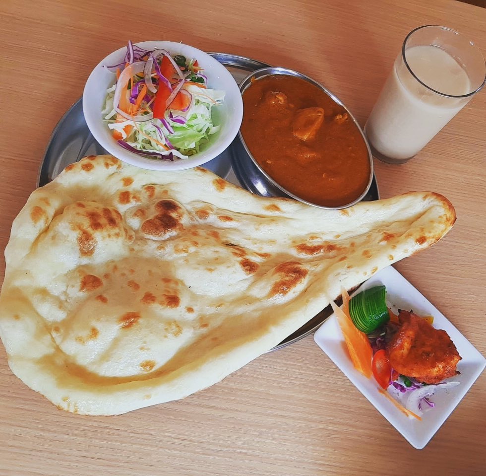 Tandoori Kitchen PAHUNA（タンドリー キッチン パフナ）