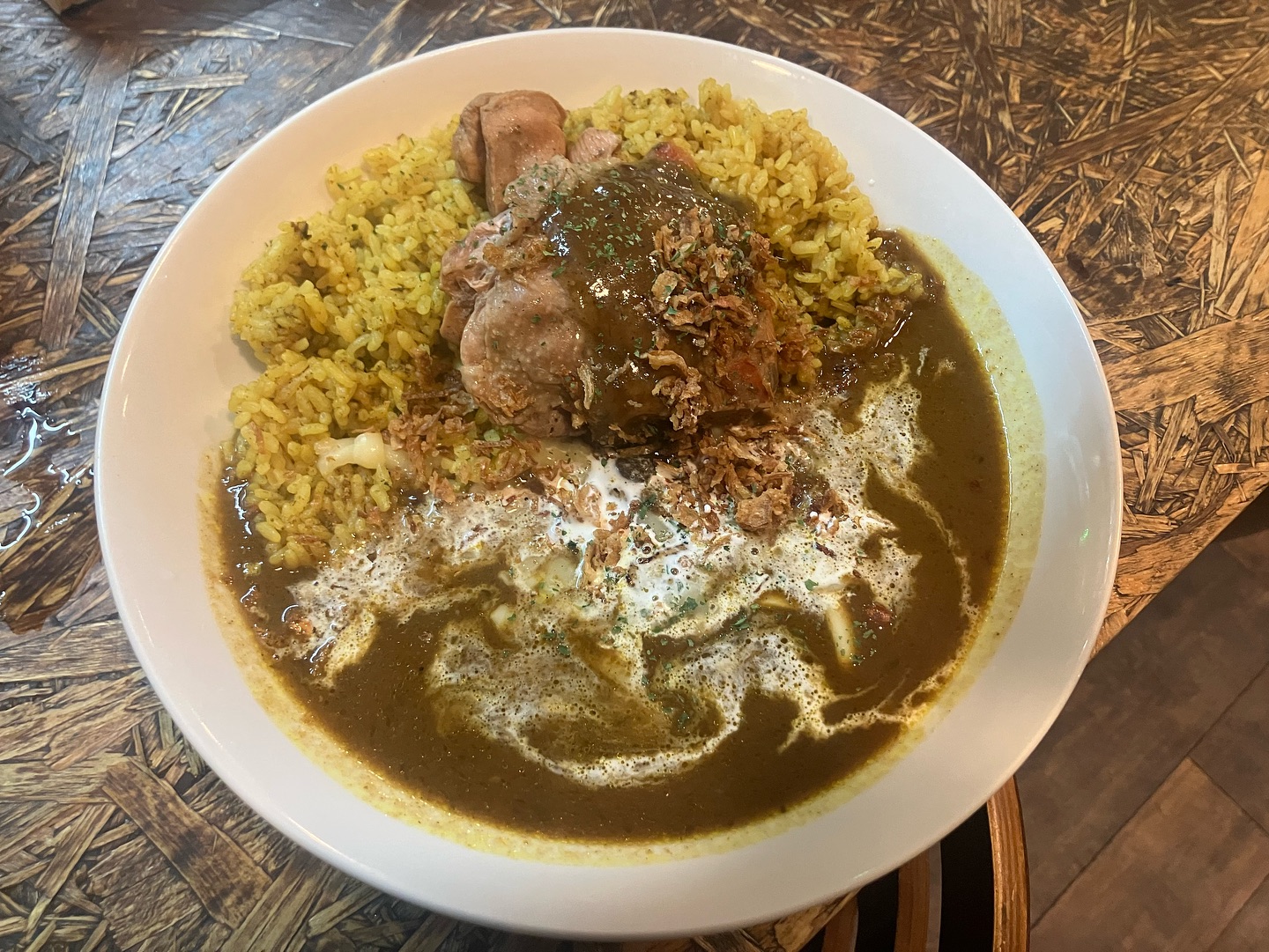 TOS CURRY（ティーオーエスカレー）