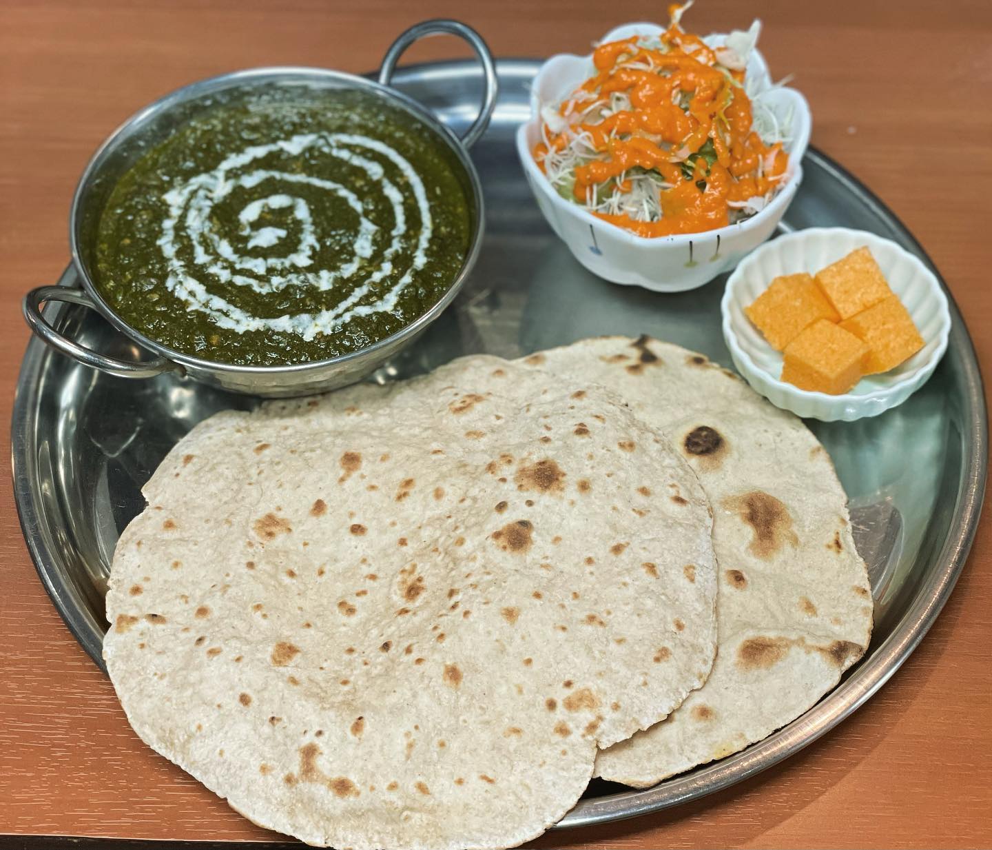 ジャサナ ダイニング＆バー