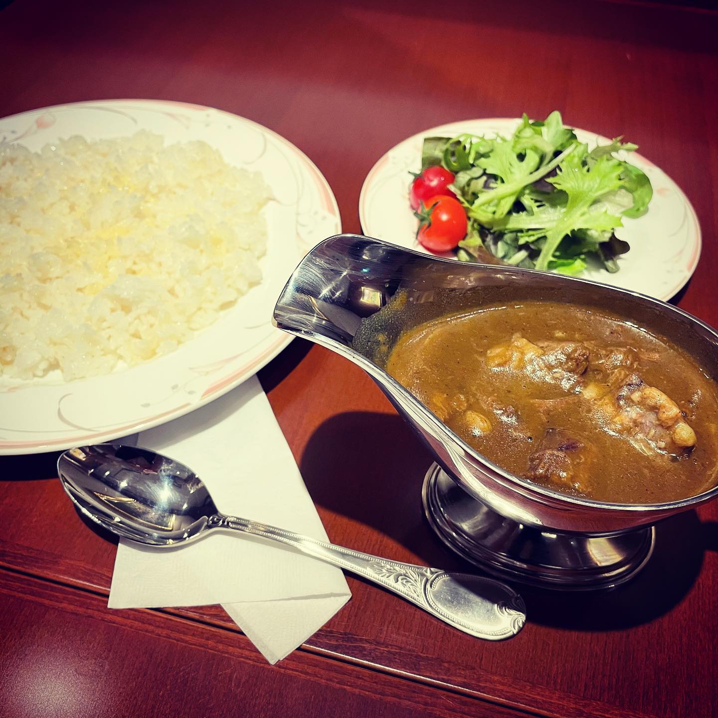 欧風カレー ル・ムーラン