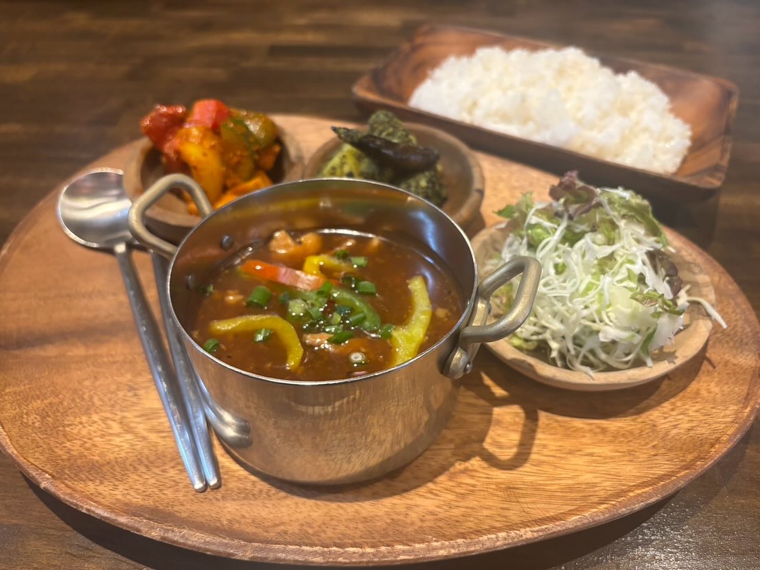 スパイス研究所 MAD CHEFs 浜松町本店