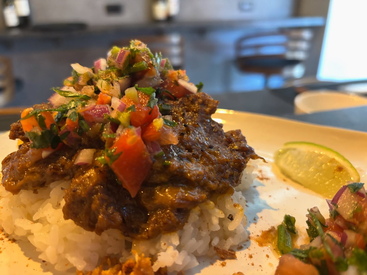 テールくんはカレー屋さん。