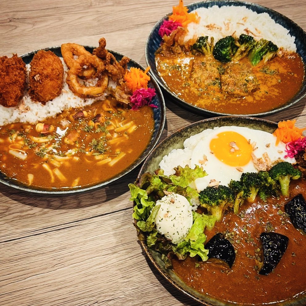 カレーと唐揚げの店 Stove