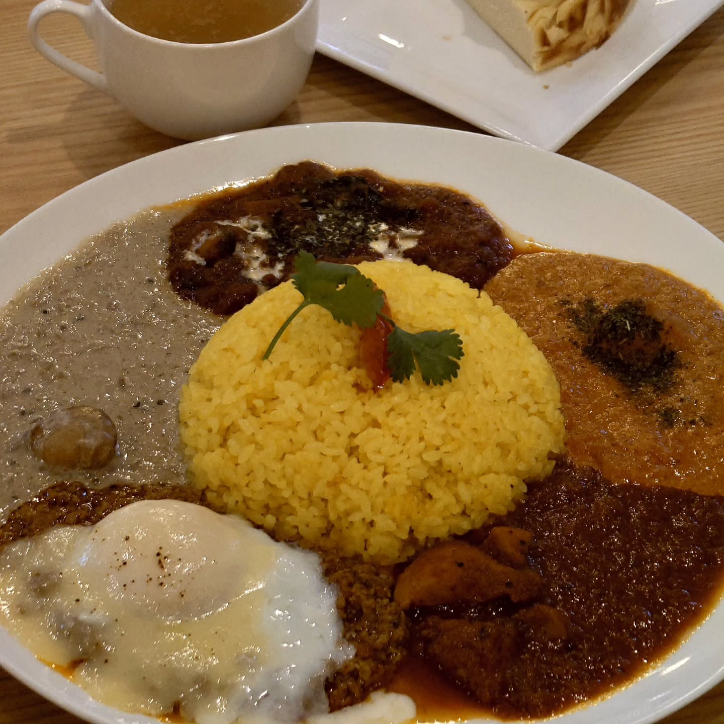 カレー工房 仁