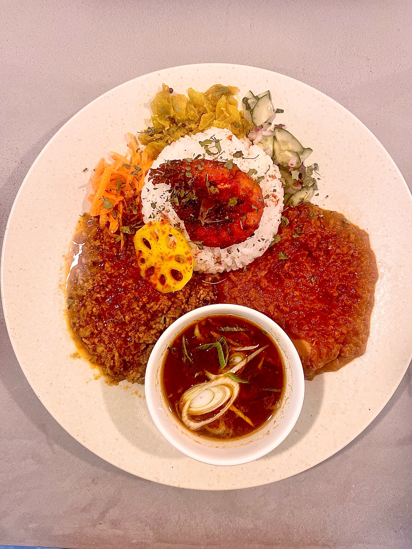 DAZ CURRY（ダズカリー）