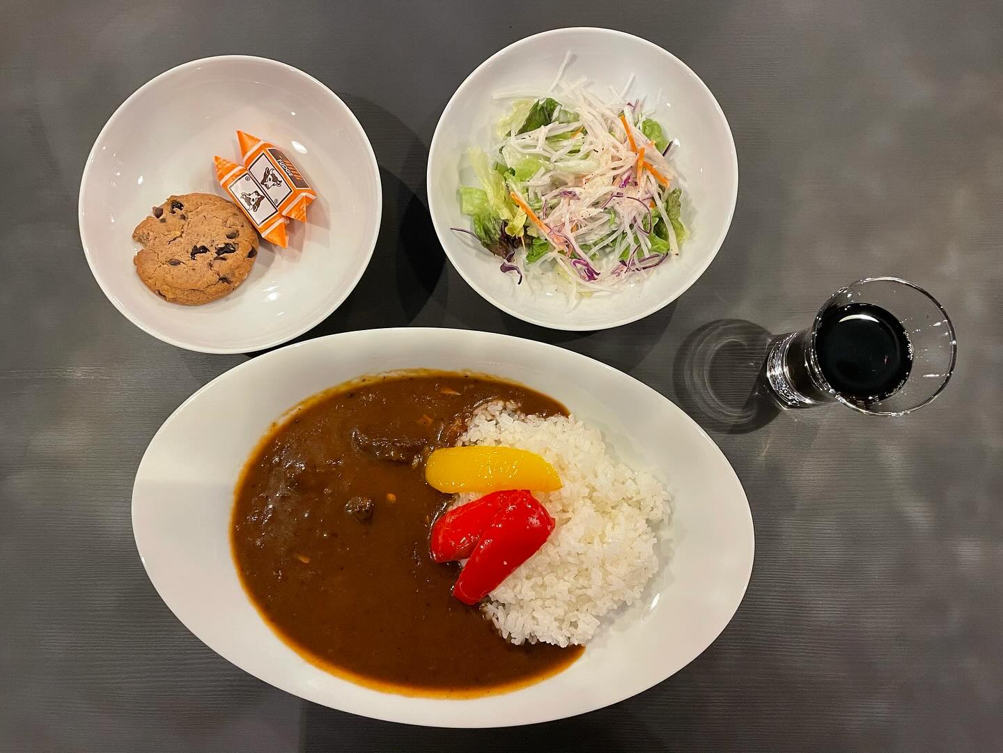 Salon de JEEZ PIECE CURRY（サロン ド ジーズピース カリー）